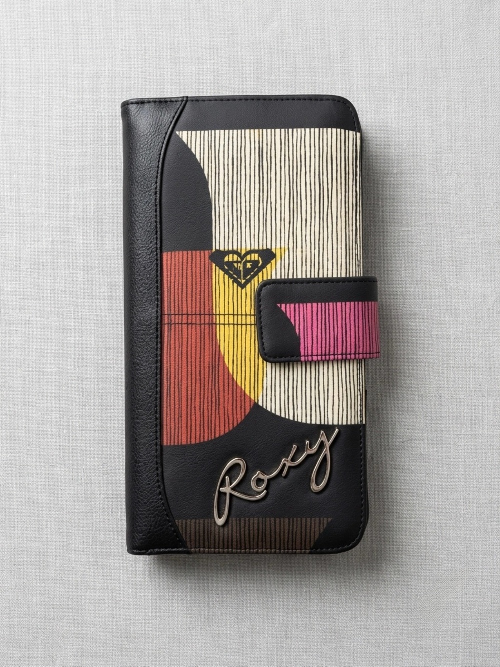 Roxy “Back In Brooklyn” Colorblock Faux Leather Travel Wallet